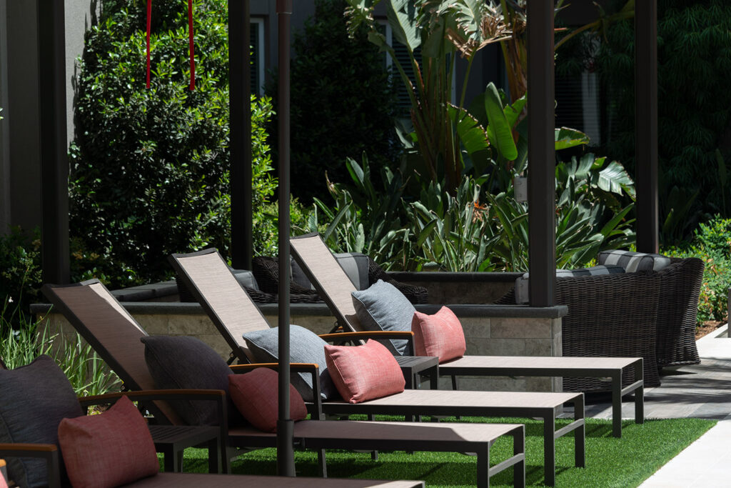 Pool lounge seating